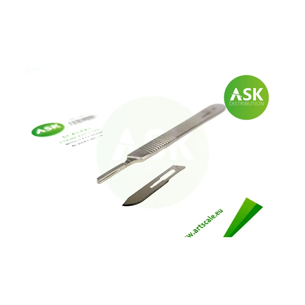 Scalpel stainless steel with 3pcs spare blades no.10 - Art Scale Ki... Scalpel stainless steel with 3pcs spare blades no.10 - Art Scale Ki...