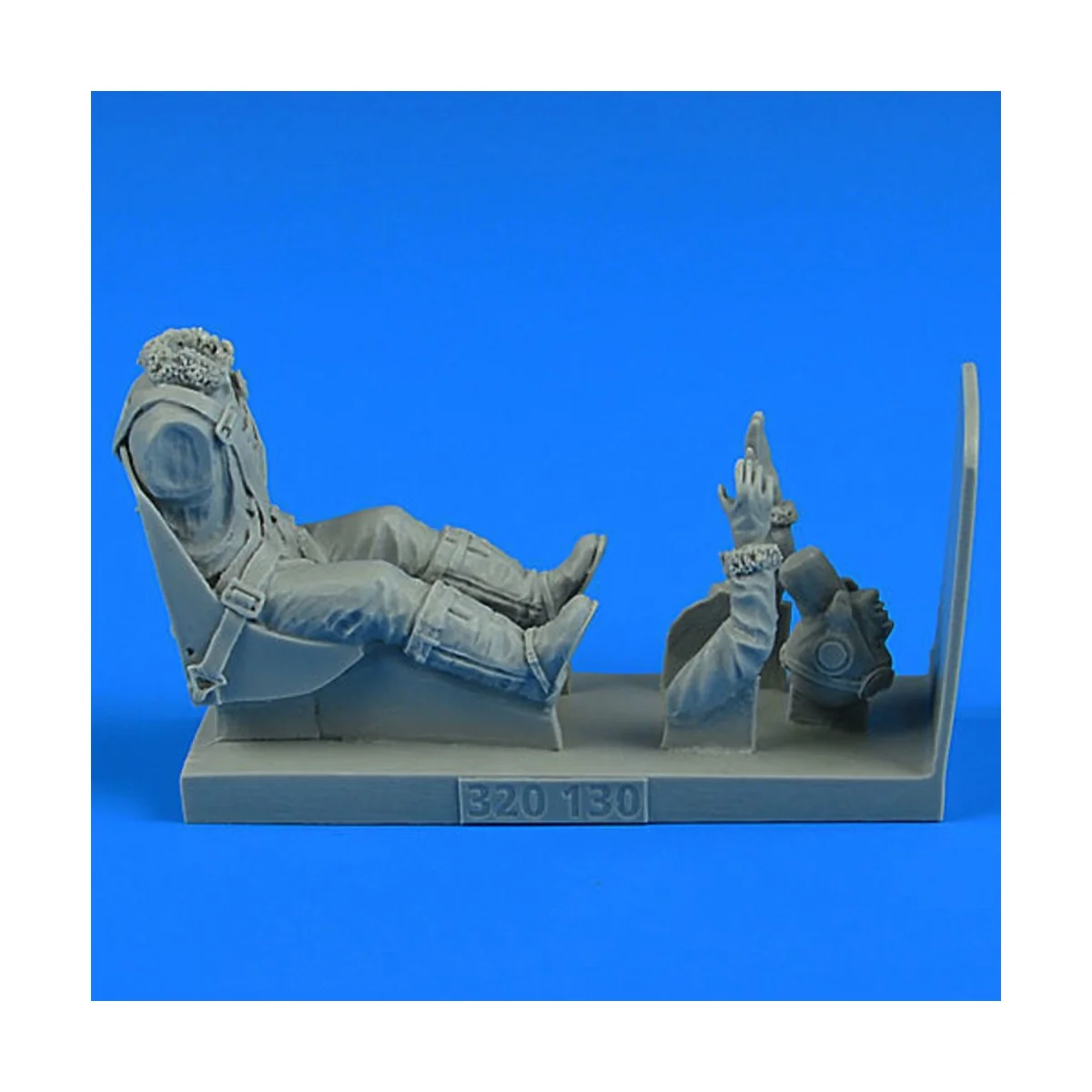 USAF WWII Pilot with ej. seat for P-47 Thunderbolt f.Hasegawa, 1/32...