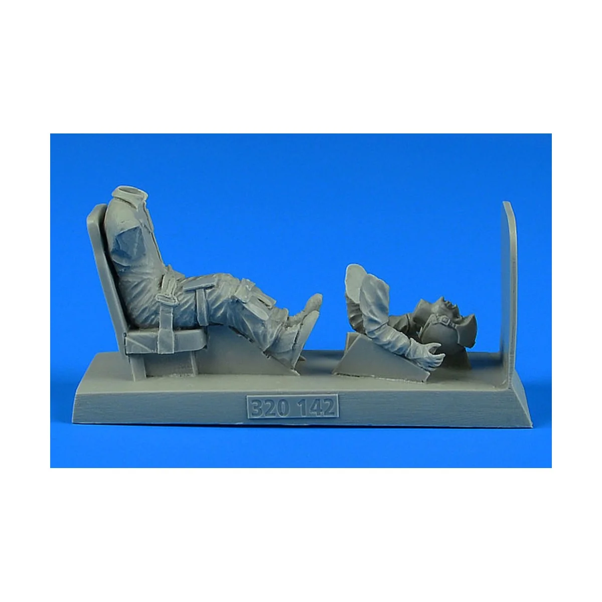 U.S.A.F. Pilot with seat for O-2, 1/32 - Aerobonus 320.142