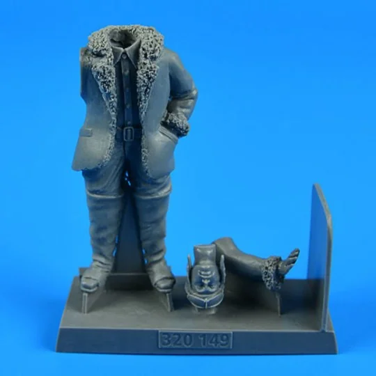 German or Austro-Hungarian WWI Pilot (Winter edition), 1/32 - Aerob...