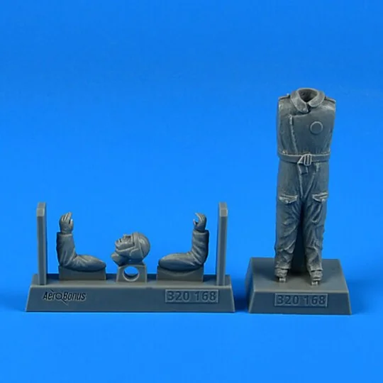 Italian WWII Fighter Pilot, 1/32 - Aerobonus 320.168