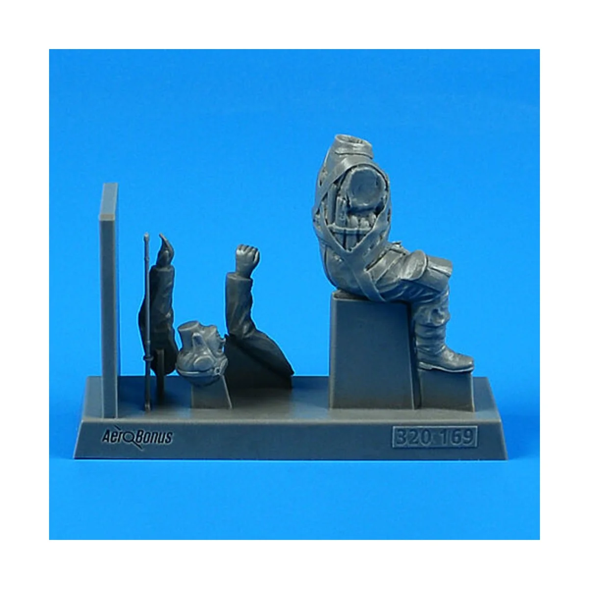 Japanese WWII Fighter Pilot - Aerobonus 320.169