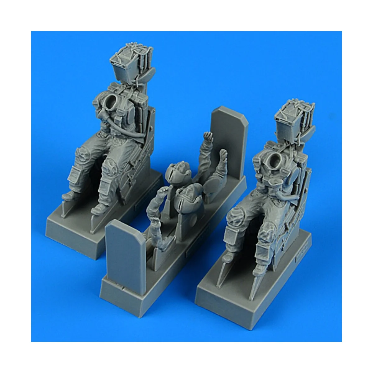 US Navy Pilot & Operator w/ ej. seats for A-6, 1/32 - Aerobonus 320...