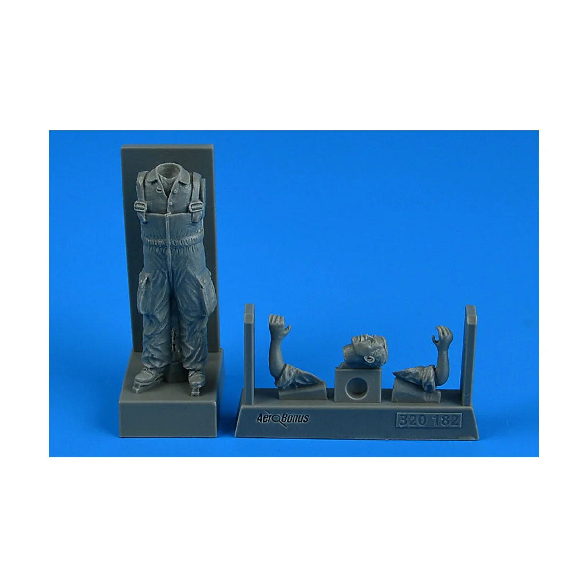 Warshaw Pact Aircraft Mechanic A, 1/32 - Aerobonus 320.182