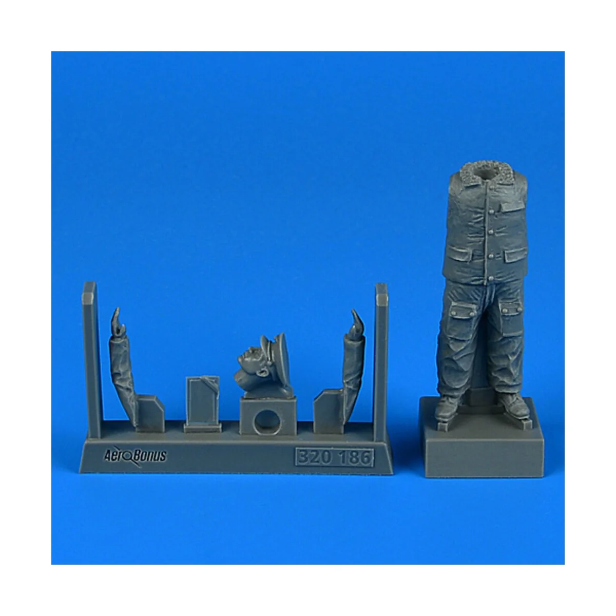 Russian Officer Mechanic, 1/32 - Aerobonus 320.186