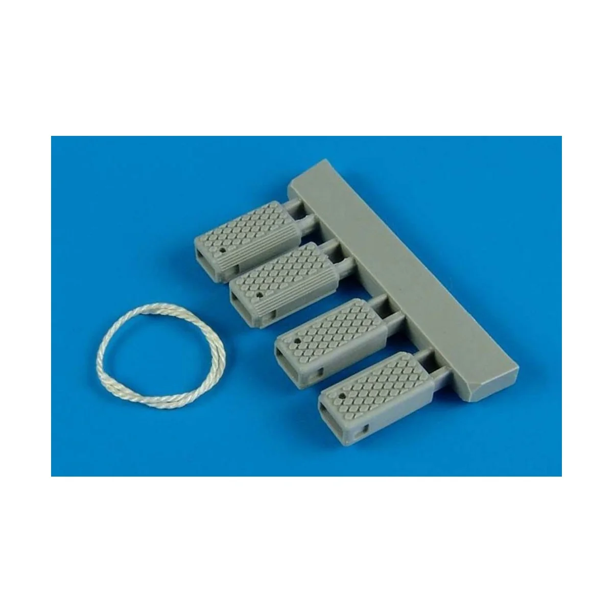 US. Navy poly. wheel chock w/nyl.thread - Wheelliant 132.007