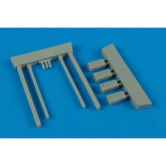 U.S. Navy poly. wheel chock NWC-4/5 la. - Wheelliant 148.004