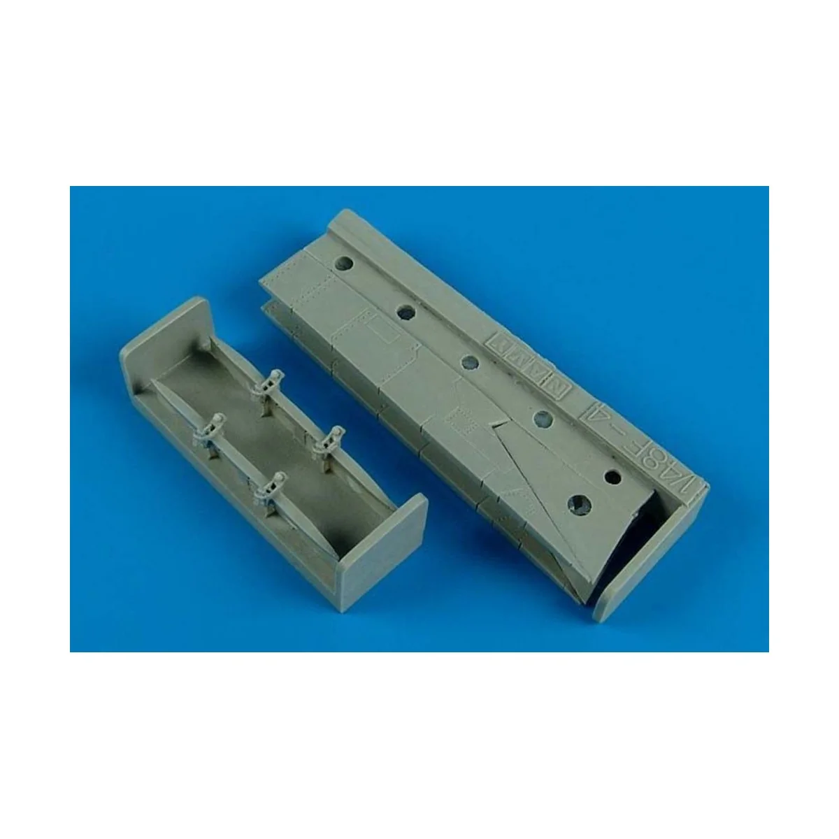 wing pylons for F-4B/N/J/S(US Navy vers., 1/48 - Aerobonus 480.055 wing pylons for F-4B/N/J/S(US Navy vers., 1/48 - Aerobonus 480.055