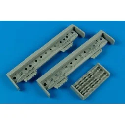 US NAVY multiple ejector rack MER-7 - Aerobonus 480.057