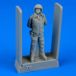 Soviet air force fighter pilot, 1/48 - Aerobonus 480.066