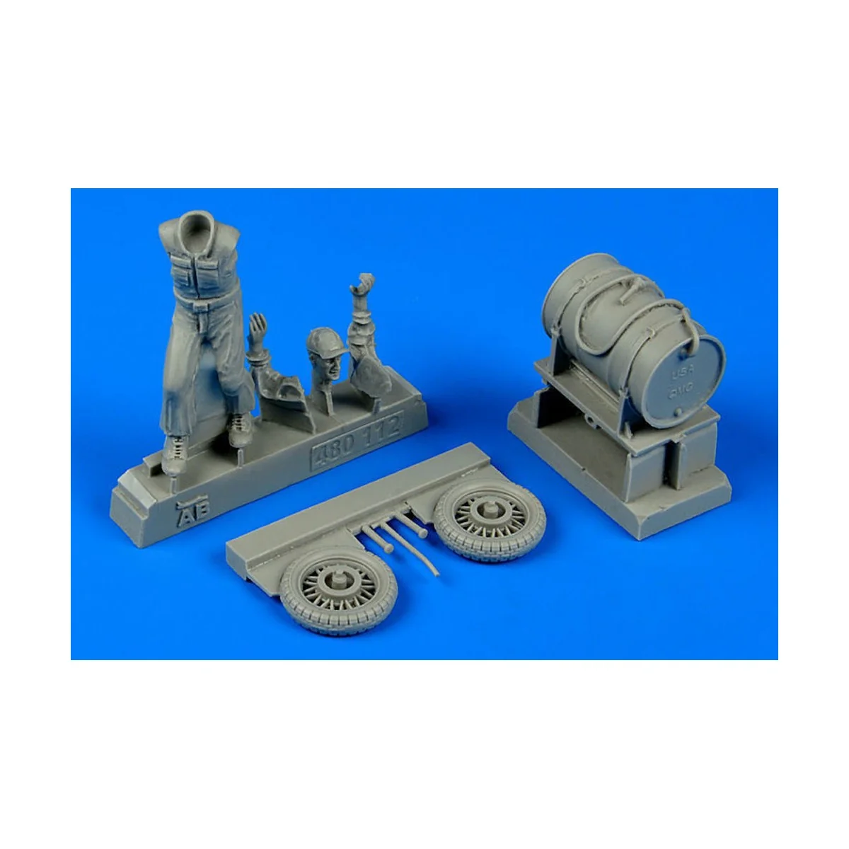 U.S.Army aircraft mechanic WWII w.fuel c, 1/48 - Aerobonus 480.112 U.S.Army aircraft mechanic WWII w.fuel c, 1/48 - Aerobonus 480.112