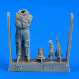 Soviet Pilot-the Cold War period, 1/48 - Aerobonus 480.120