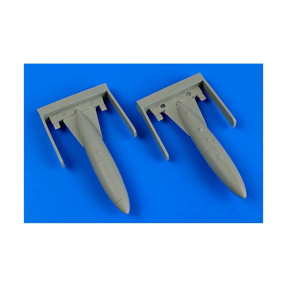 MiG-17 fuel tanks, 1/48 - Aerobonus 480.122