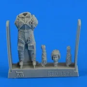 Soviet Woman Pilot WWII with parachute, 1/48 - Aerobonus 480.157