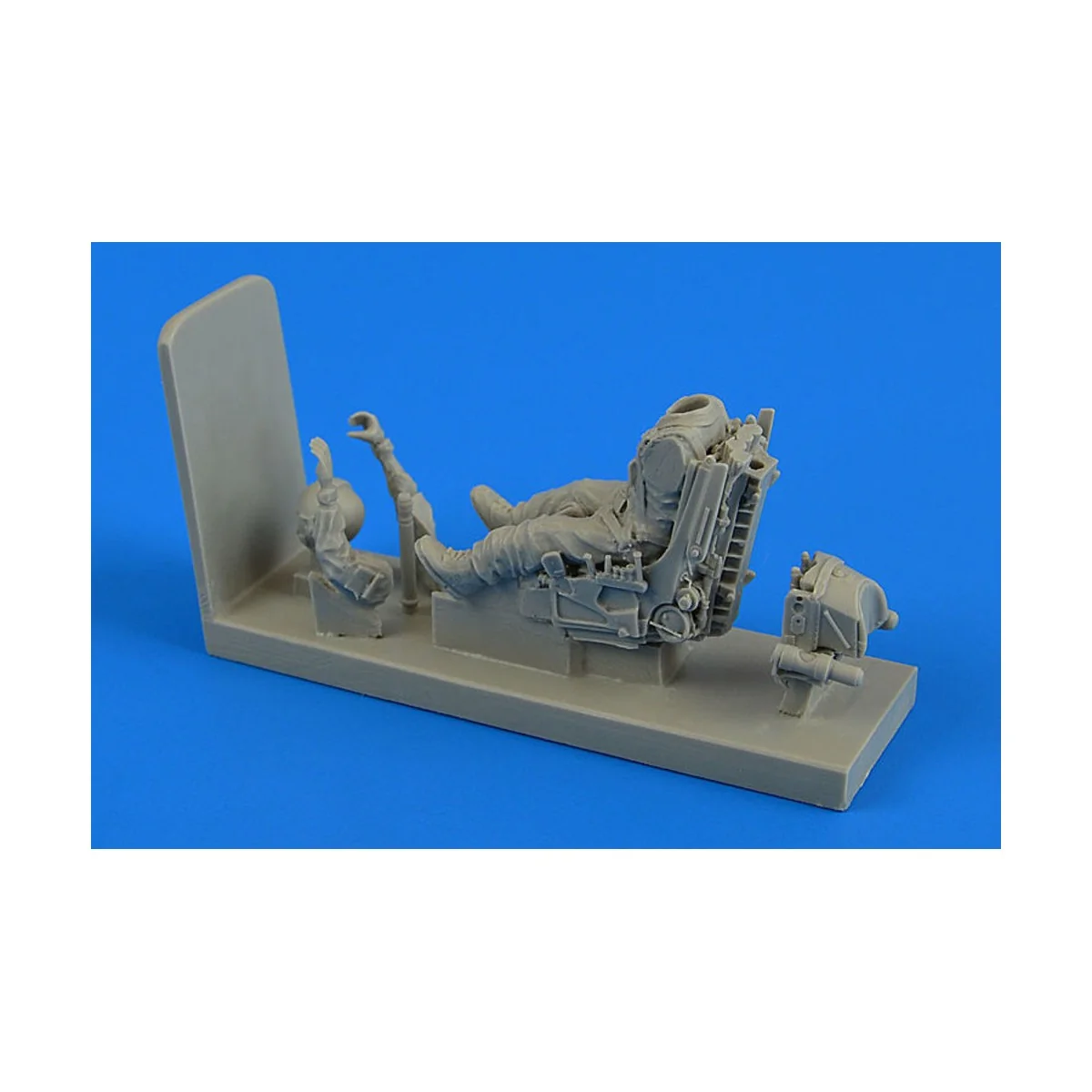 Soviet Pilot with ejection seat f.SU-22/ Su-25, 1/48 - Aerobonus 48...