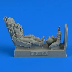 USAF Fighter Pilot with ejection seat for F-5E, 1/48 - Aerobonus 48...