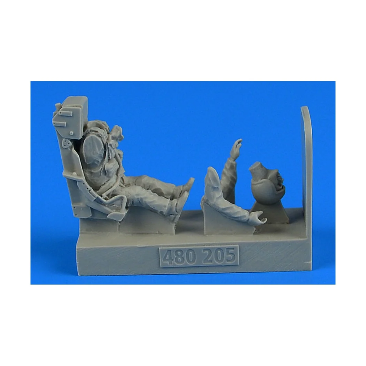 USAF Fighter Pilot with ejection seat for F-80 Shooting Star, 1/48 ...