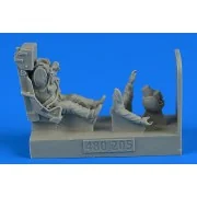 USAF Fighter Pilot with ejection seat for F-80 Shooting Star, 1/48 ...