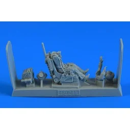 Soviet Fighter Pilot with ej. Seat for Su-27 Flanker (early, late v...