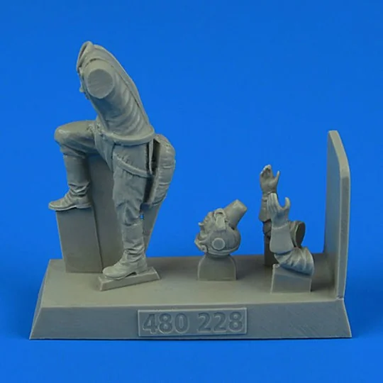 Russain WWII Attack Pilot for Il-2, 1/48 - Aerobonus 480.228