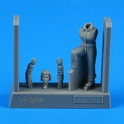 Russian Female Aerobatic Pilot, 1/48 - Aerobonus 480.238