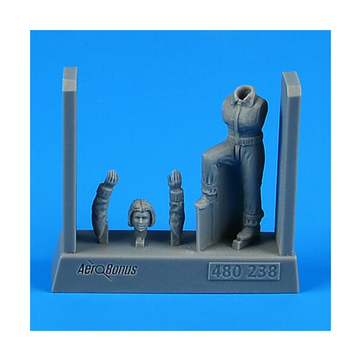 Russian Female Aerobatic Pilot, 1/48 - Aerobonus 480.238 Russian Female Aerobatic Pilot, 1/48 - Aerobonus 480.238