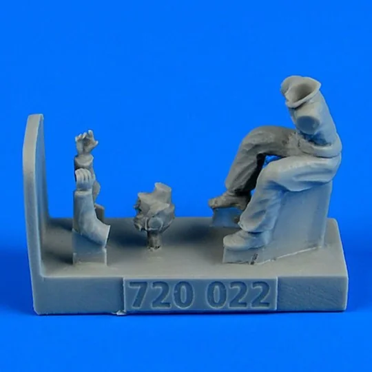 WWII RAF Motorcycle Driver, 1/72 - Aerobonus 720.022