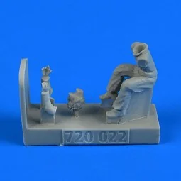 WWII RAF Tractor Driver, 1/72 - Aerobonus 720.024