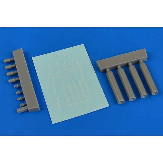 Compressed gas bottles (carbon dioxide), 1/72 - Aerobonus 720.029