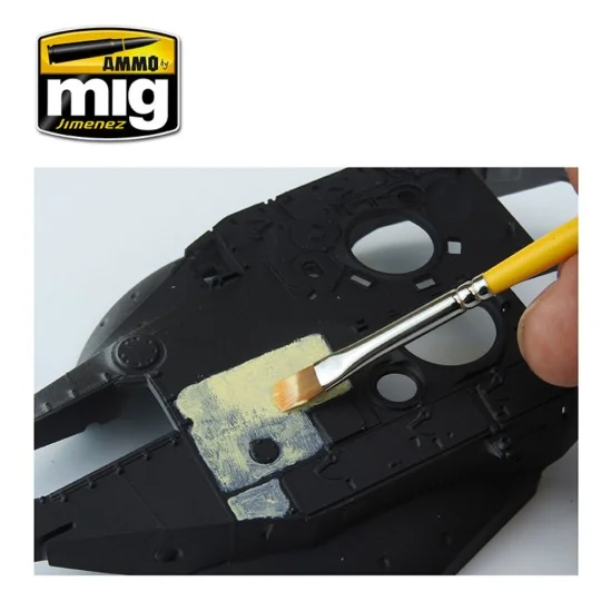 Anti-Slip Paste - Sand Color (for 1/35 scale) - AMMO by MIG Jimenez... Anti-Slip Paste - Sand Color (for 1/35 scale) - AMMO by MIG Jimenez...