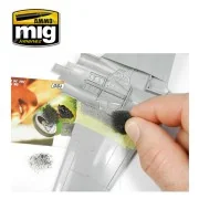 Anti-Slip Paste - Black Color (for 1/72 & 1/48 scales) - AMMO by MI...