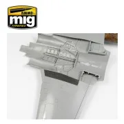 Anti-Slip Paste - Black Color (for 1/72 & 1/48 scales) - AMMO by MI...