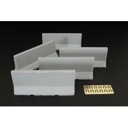 Modern concrete road barriers, 1/35 - Hauler HLC35006