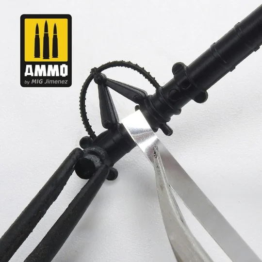 Chrome Sheets 280mm x 195mm - AMMO by MIG Jimenez A.MIG-8248 Chrome Sheets 280mm x 195mm - AMMO by MIG Jimenez A.MIG-8248