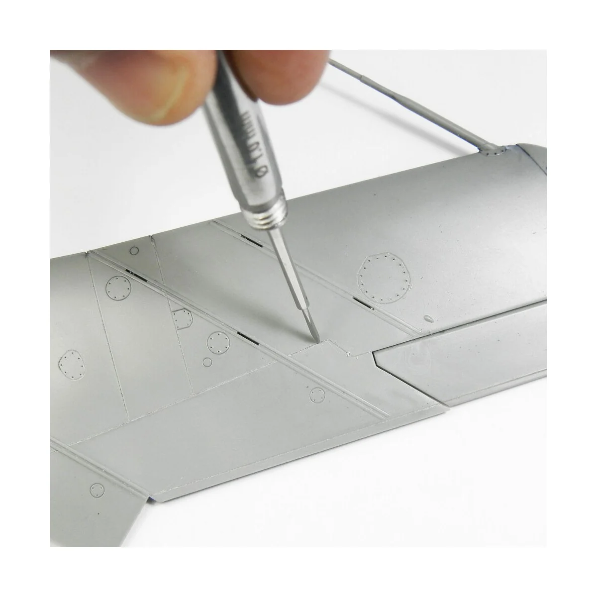 Precision Scriber - AMMO by MIG Jimenez A.MIG-8550