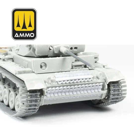 1/72 Panzer III/IV Late Winterketten. Used between 1942 and 1945, 1...