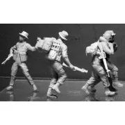 “Head for the “Huey”, Vietnam War series”, 1/35 - Master Box Ltd. 3... “Head for the “Huey”, Vietnam War series”, 1/35 - Master Box Ltd. 3...