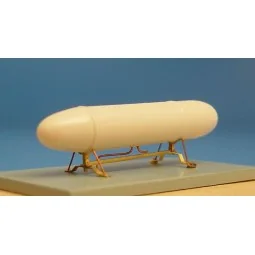 British 50gal fuel tank w-rack, 1/48 - Brengun BRL48001