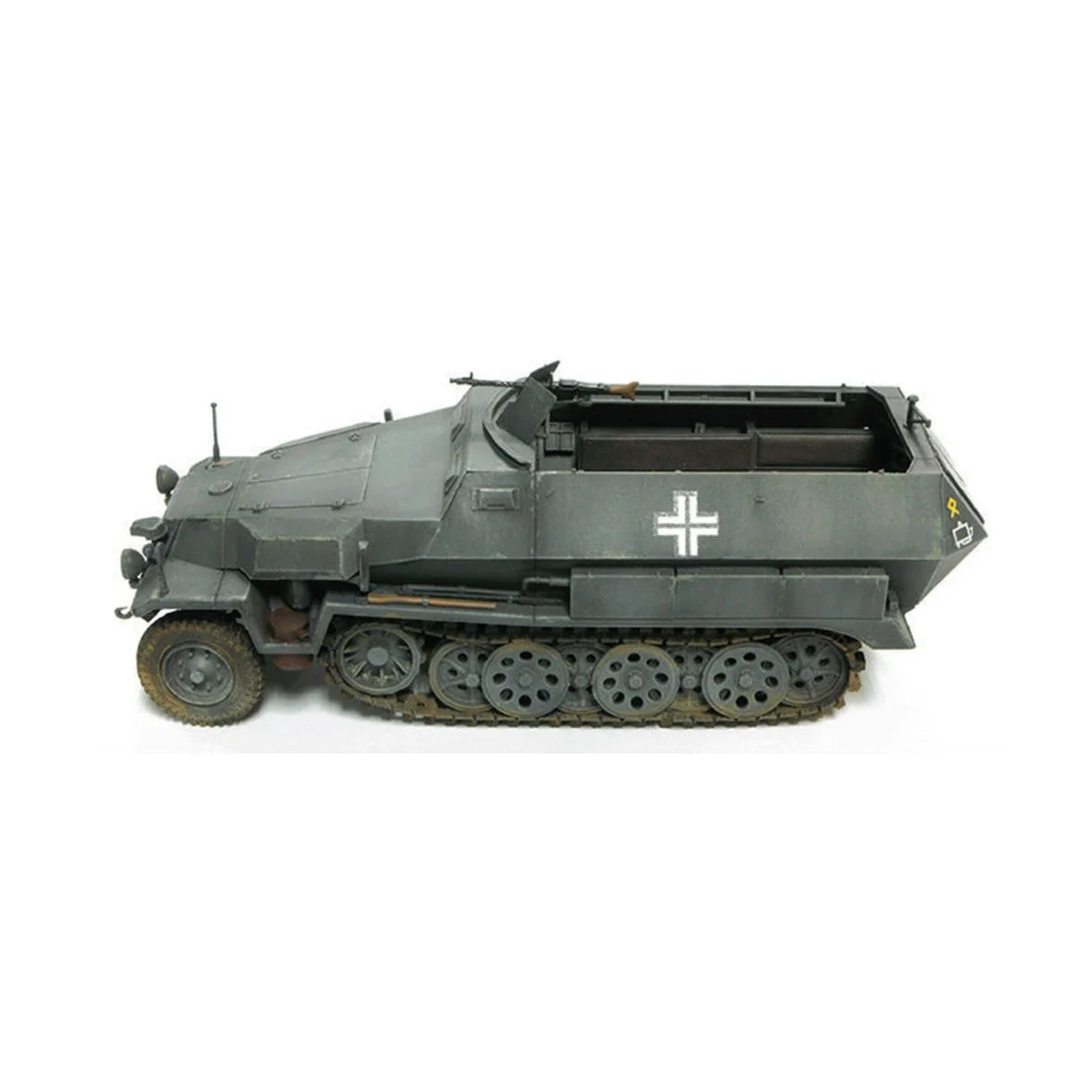 SDKFZ 251 Ausführung C, 1/48 - AFV-Club AF48007 SDKFZ 251 Ausführung C, 1/48 - AFV-Club AF48007