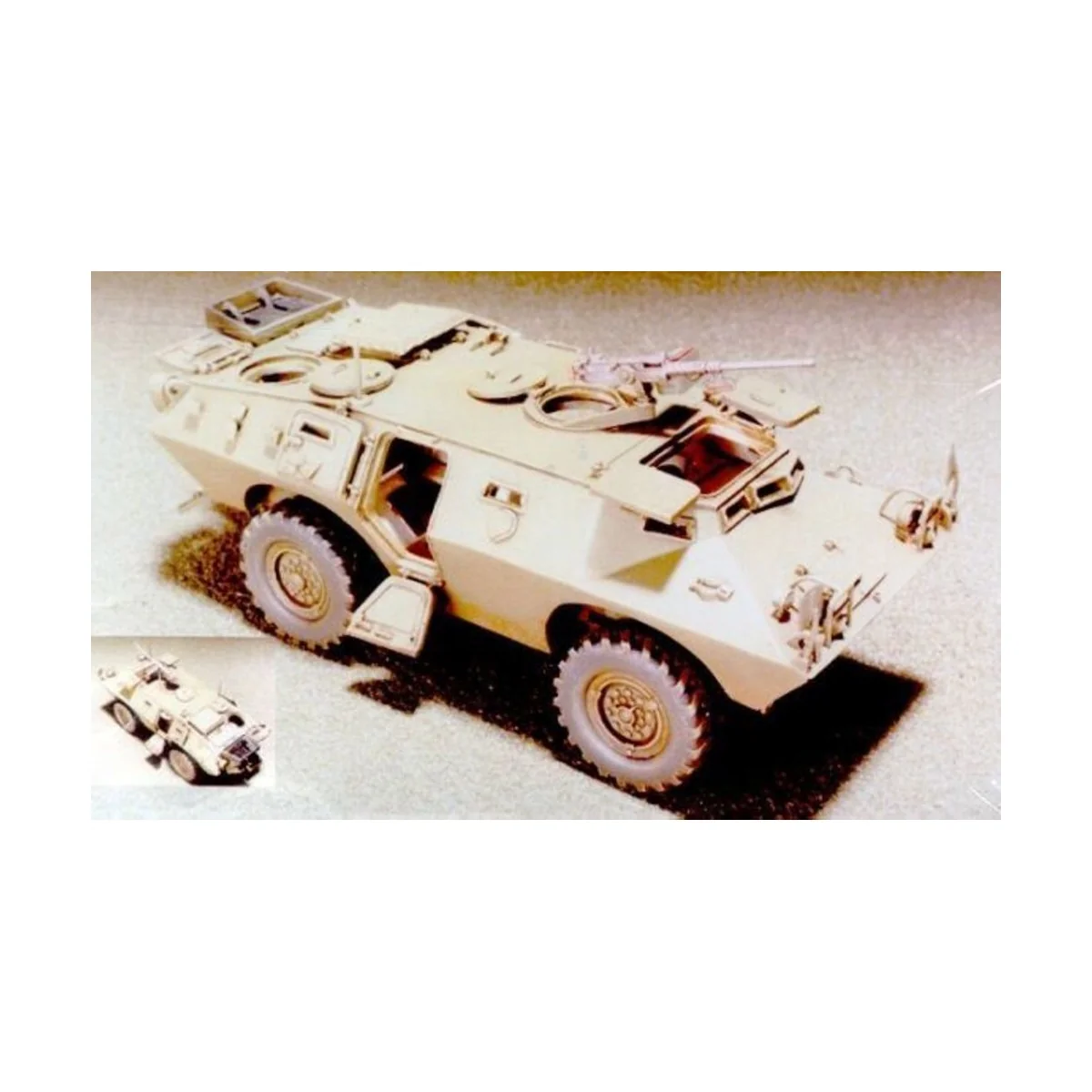 V150 Commando 4x4 Armored Cars W/Interio, 1/35 - Hobby Fan HF033