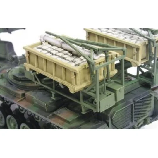 M48A5 AVLM Armored Vehi. Launched MICLIC - Hobby Fan HF059