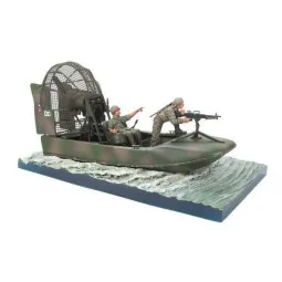 Aircat Airboat Base with 2 Figures (the boat is not included), 1/35...