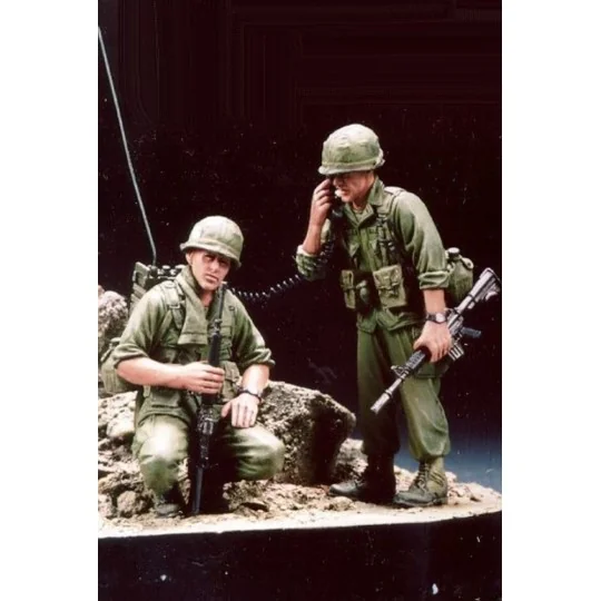 101st Abn Div Radio Unit Vietnam ´68 w/B, 1/35 - Hobby Fan HF503