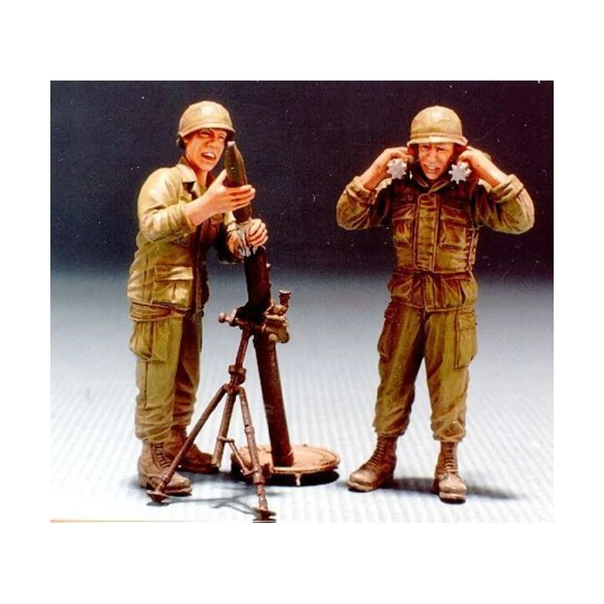 U.S. V.N. war M29 81mm Mortar w/Crew, 1/35 - Hobby Fan HF531