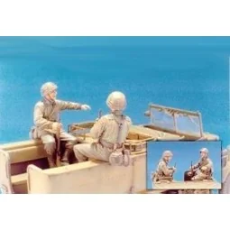 Sd.Kfz.11 3T Eastern Front Crew (1)/2Fig, 1/35 - Hobby Fan HF537