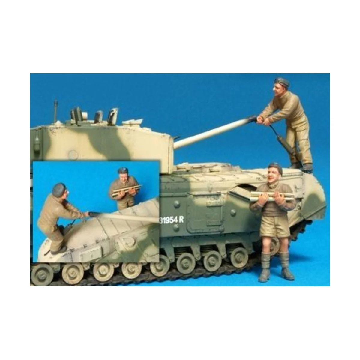Brit. Churchill Tank Crew (III)Ala./2Fig - Hobby Fan HF587