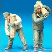 Ger. 15cm Artillery Crew (I) Winter/2Fig, 1/35 - Hobby Fan HF591