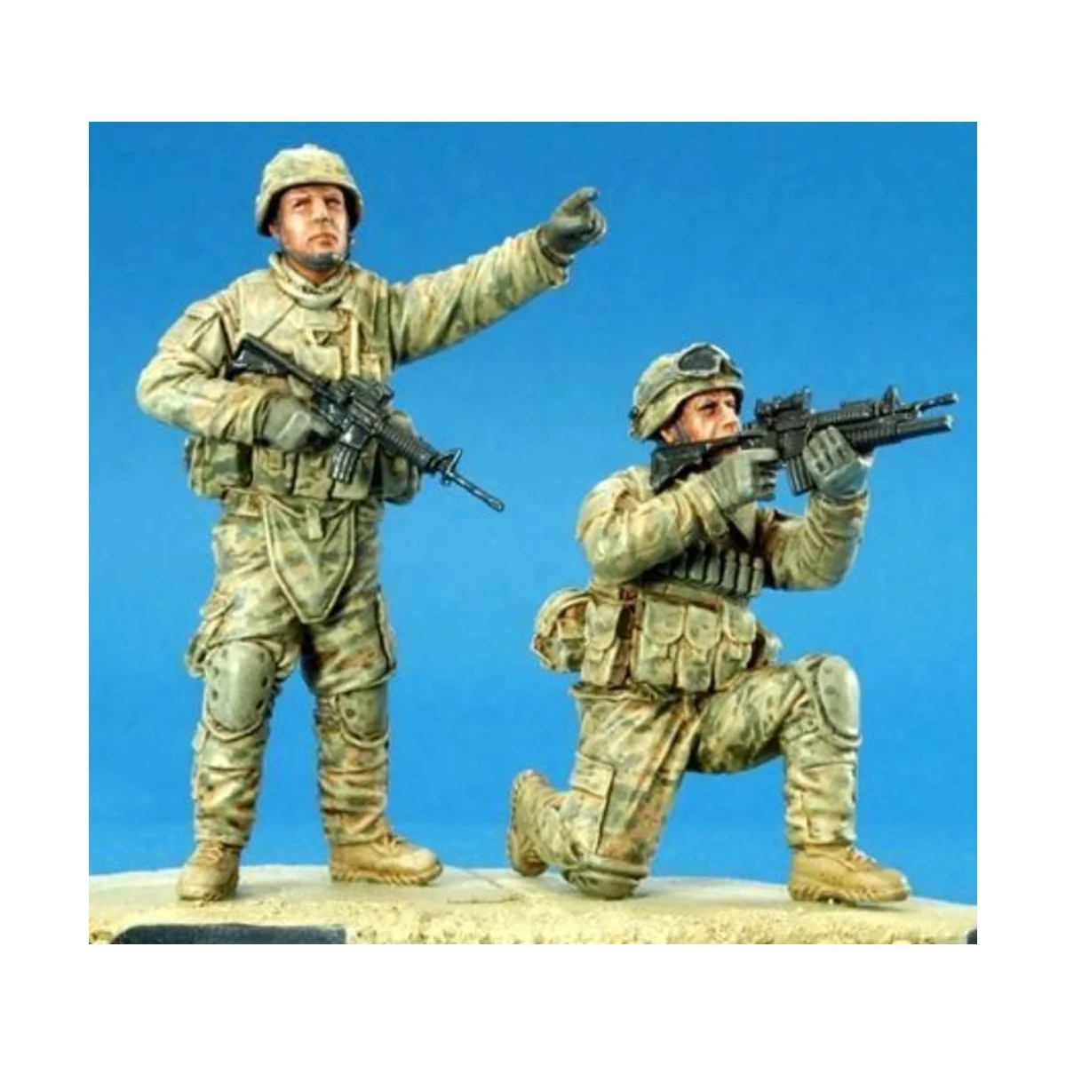 U.S. Stryker Brigade OIF ACU crew I, 1/35 - Hobby Fan HF701