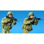 U.S. Stryker Brigade OIF ACU crew II, 1/35 - Hobby Fan HF702