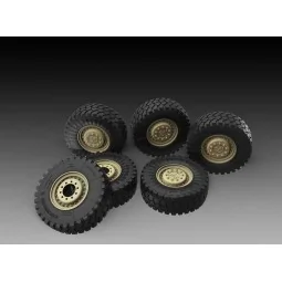 Cougar-4×4 sagged wheels, 1/35 - Royal Model RM772